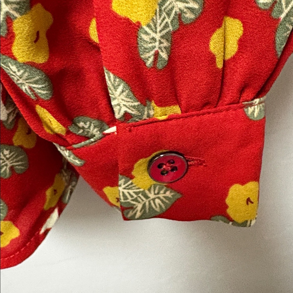 Cabi red floral top - Picture 5 of 7